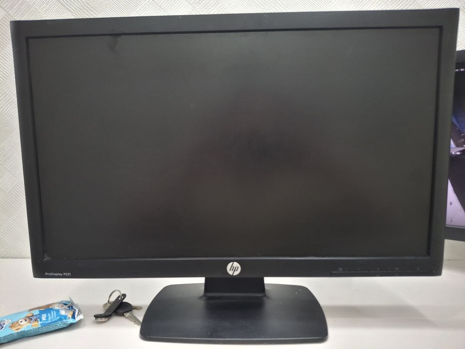 Монитор Б/у HP ProDisplay P221 (21.5")