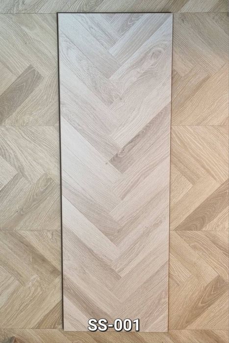 Tarket va Laminatlar assortimenti optom narxlarda