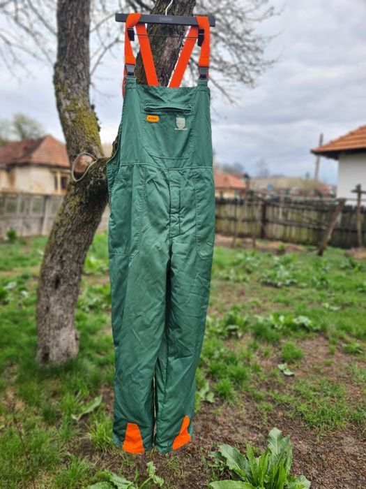 Pantaloni drujbist cu protecție