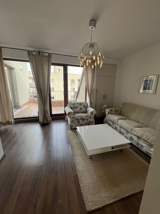 Дава се под наем Тристаен апартамент в София, Оборище - 120 кв.м за 1100 € - Снимка #1