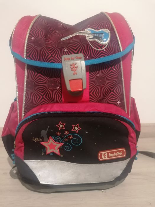 Ghiozdan Step by Step, aproape nou