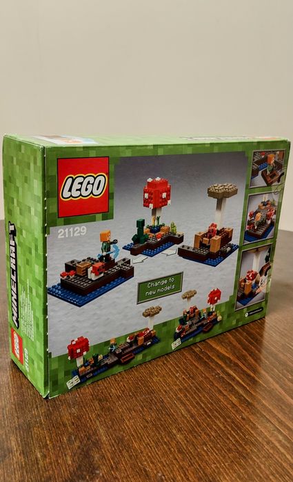 LEGO Minecraft 21129 The Mushroom Island