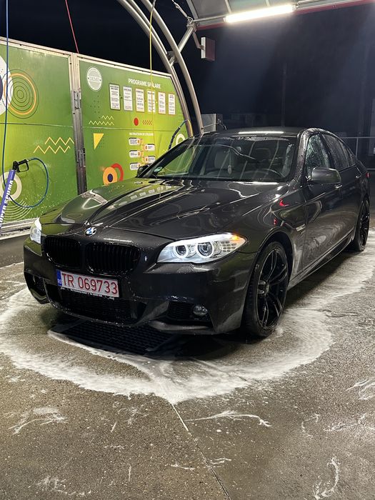 BMW Seria 5 F10 530xd