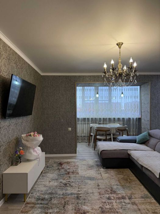 Продам евро 3 комнатную Карасай