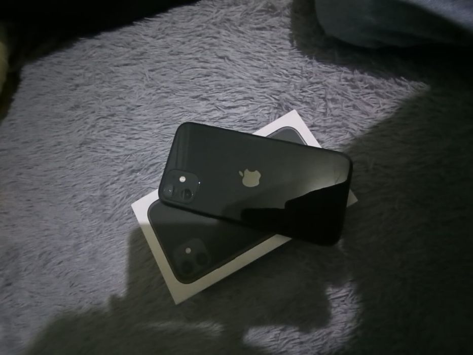 Айфон 11 / 128гб