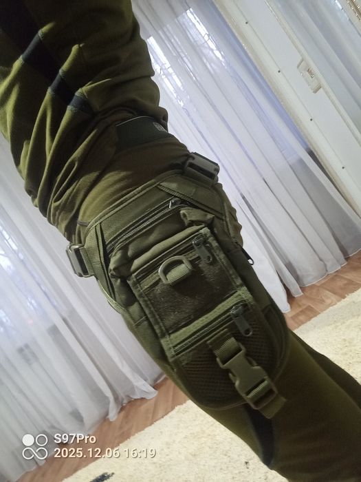 Сумка набедренная