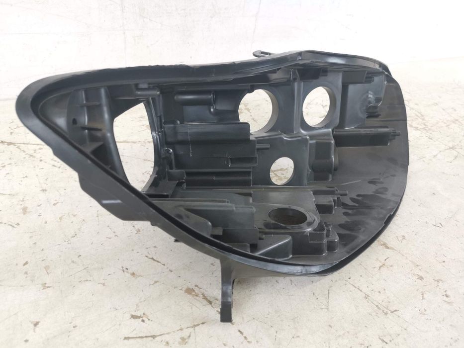 Ауди А6 / Audi A6 [ - ] Корпус на десен фар Xenon в добро състояние