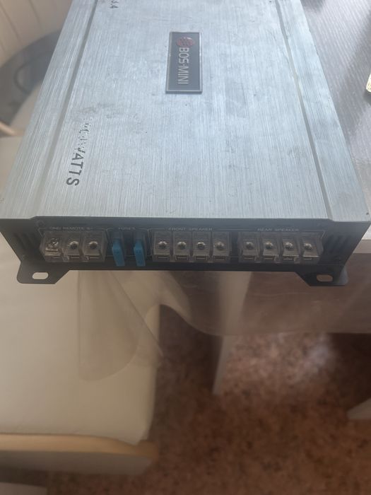 Продаю Усилитель