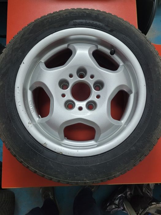 Jante BMW 5x120 R15  cu anvelope iarna 185 65 15 Nokian dot  3821