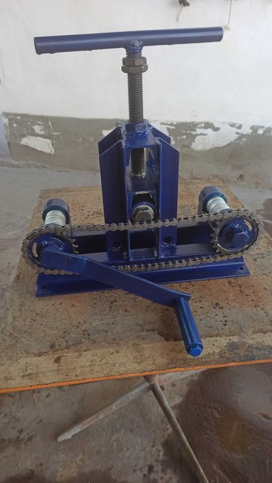 Профилегиб (трубогиб)