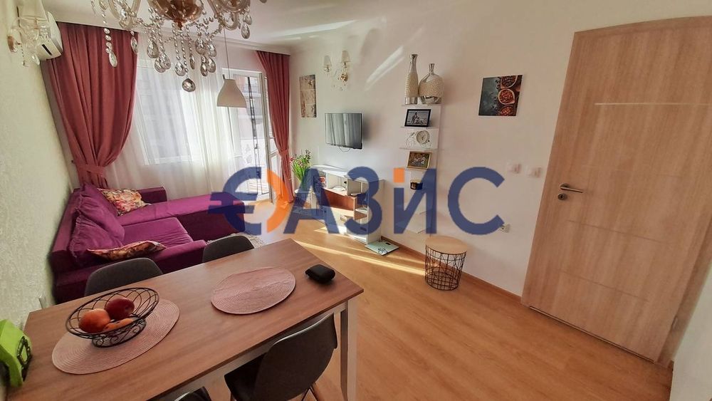 Апартамент с 2 спални в комплекс Суит Хоумс 6, Слънчев бряг, България,