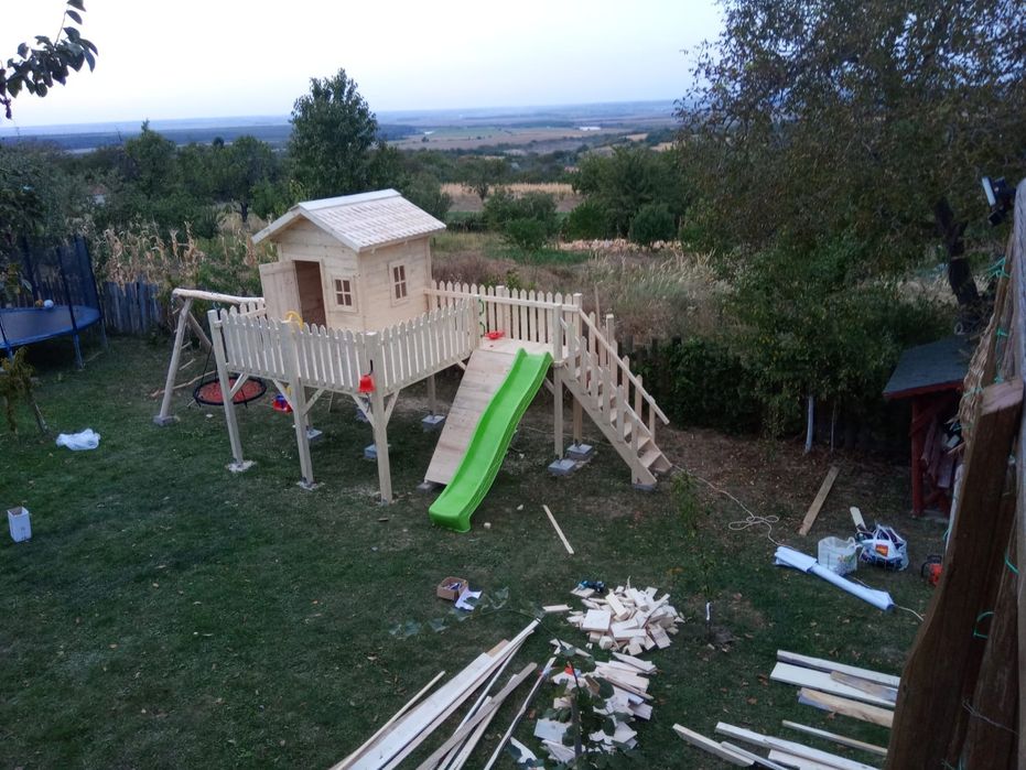 Casuta pentru copii loc de joaca