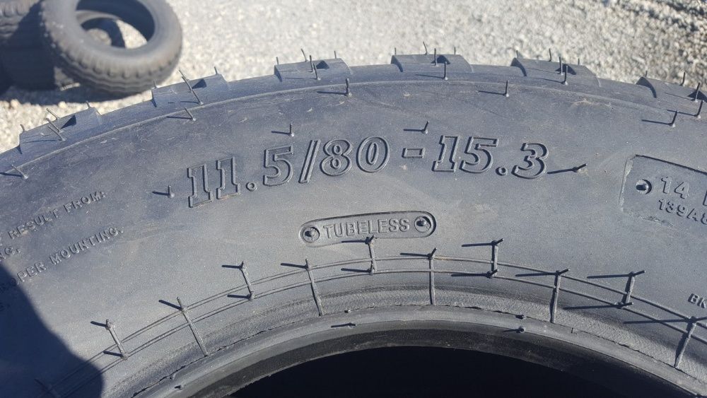 Cauciucuri NOI 11.5/80-15.3 cu 14 PLY pentru remorci avem si cu 18 ply
