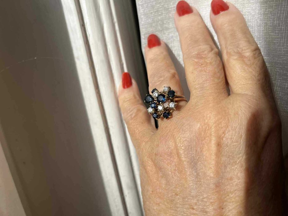 Inel din aur de 18k cu diamante si safire naturale, 5.57g, certificat