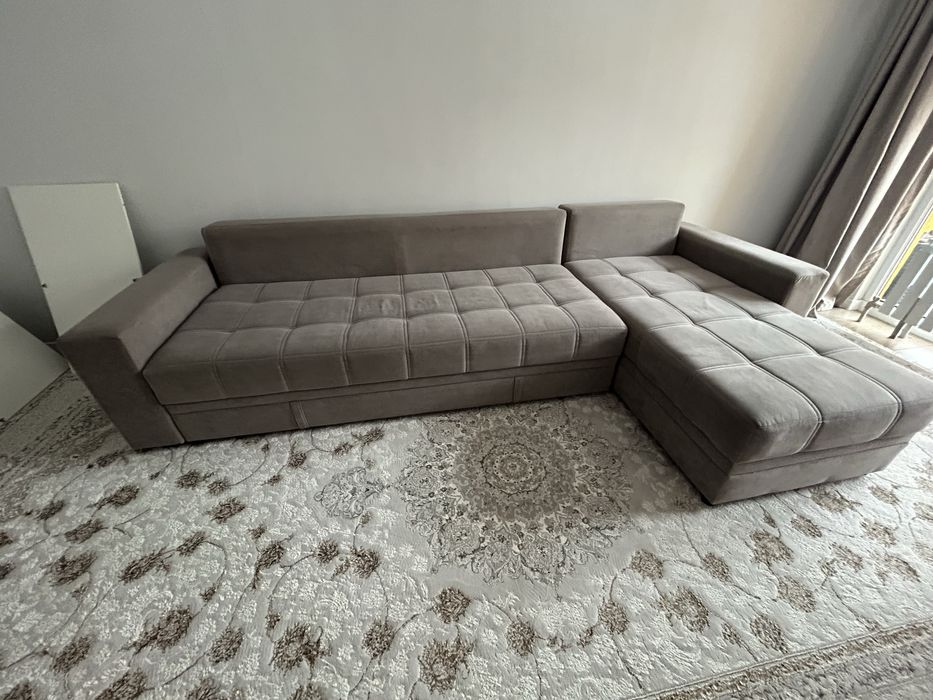 Диван угловой, БУ, в хорошем качестве