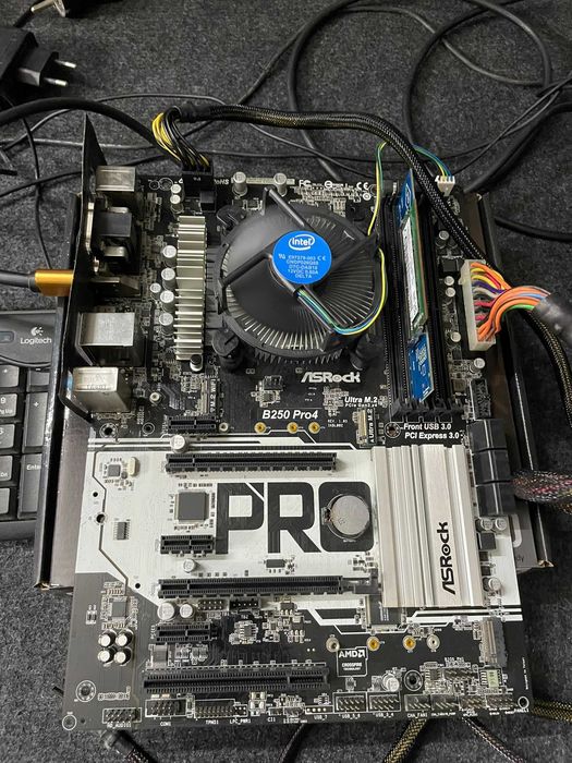 Kit placa de baza+procesor