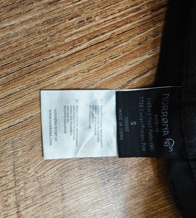 Norrona Оригинален дамски туристически панталон размер S