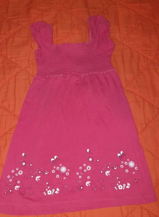 Lot 5 rochite elegante  fetita 5-6 ani in stare impecabila