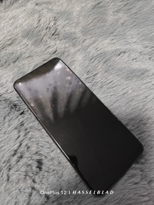 Телефон продам OnePlus Nord ce 2