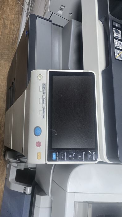 Принтер коника минольта