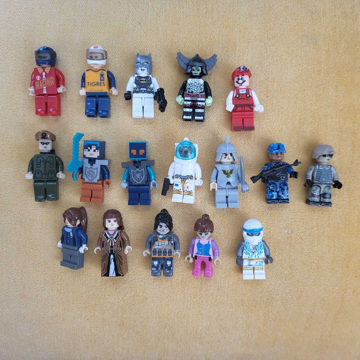 Figurine / omuleti tip Lego
