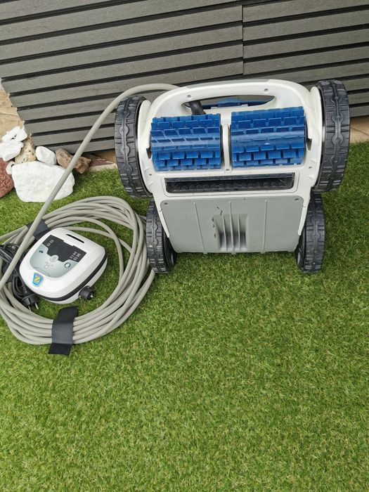 Robot / aspirator profesional curățare piscina Zodiac Vortex 4 4WD