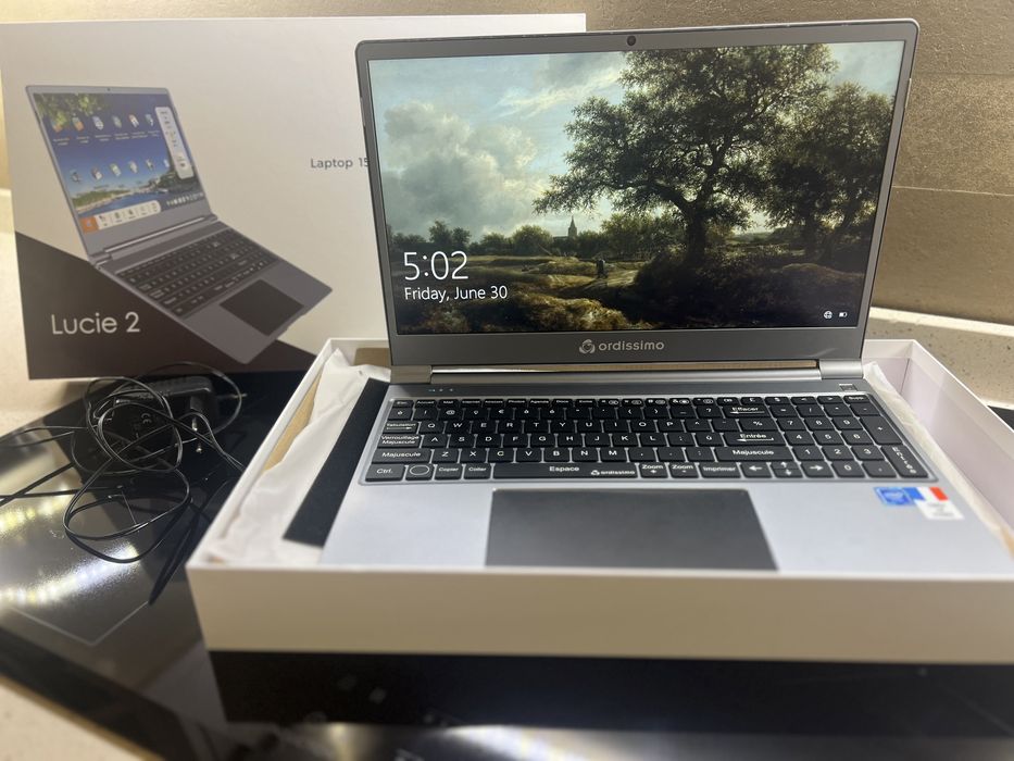 Vand Laptop ordissimo lucie 2/ ultrasubtire 15,6