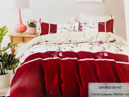 Lenjerie ce conține 4 piese