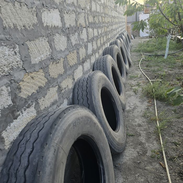Грузовой автошины