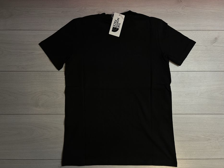 Tricou The North face black