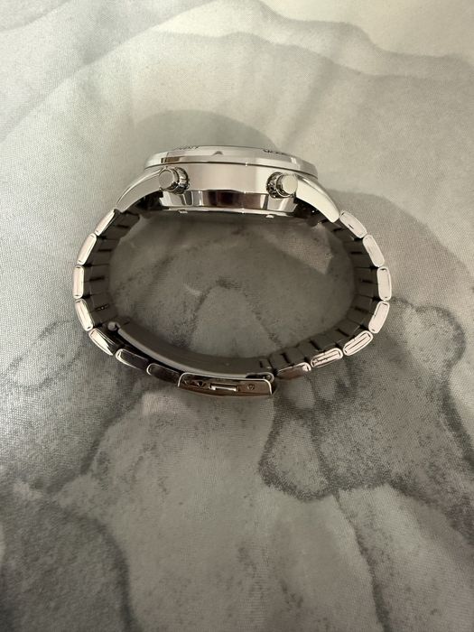 Мъжки часовник Lorus "КАТО НОВ"