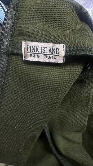 Платье хаки Pink Island