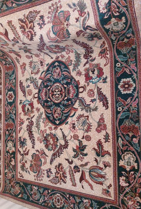 Ковёр шерстяной в отличном состоянии