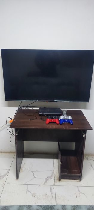 Playstation 3 + телевизор + диван + парта
