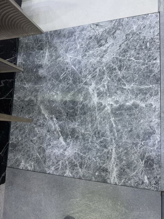 Optom narxlarda keramagranit kafellar assortimenti