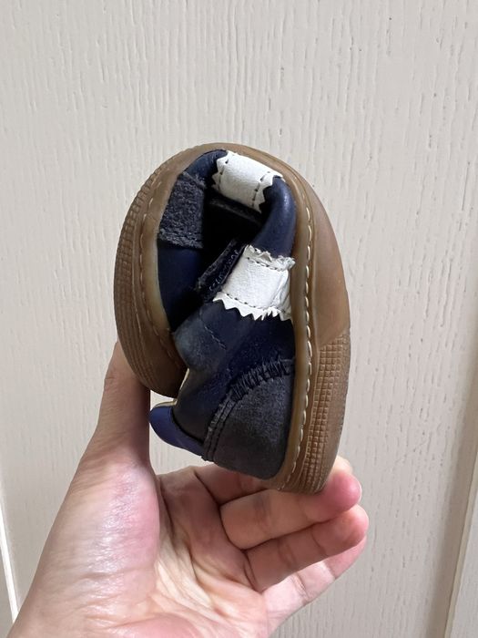 Детские кроссовки Koel 28р