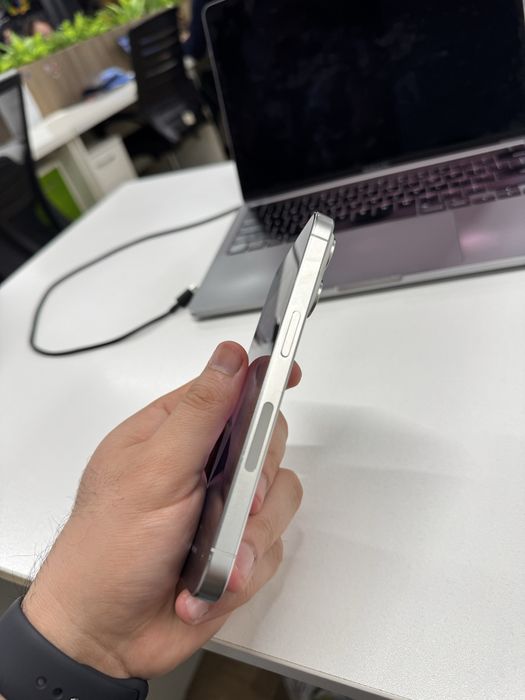 Iphone 15 PRO 512gb в отличном состоянии