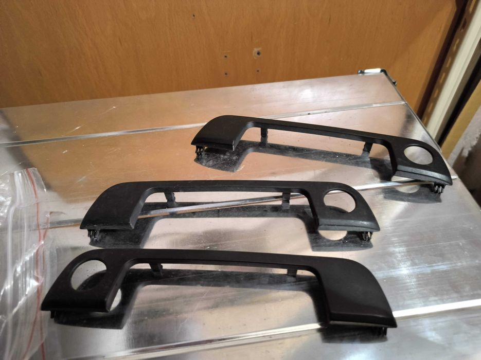 Части за BMW е36 – сенници,  лайсни, капачки за джанти и др.