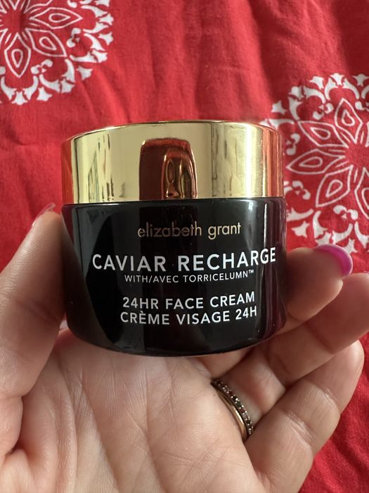 Crema fata antirid Caviar