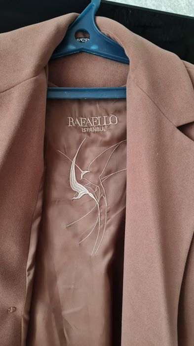 Продам пальто РАФАЕЛЛО!!!