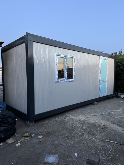 Vând containere modulare