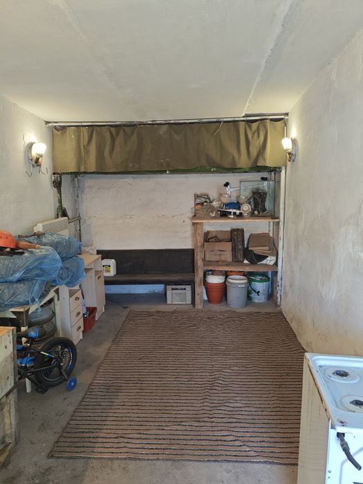 Продаю хороший гараж