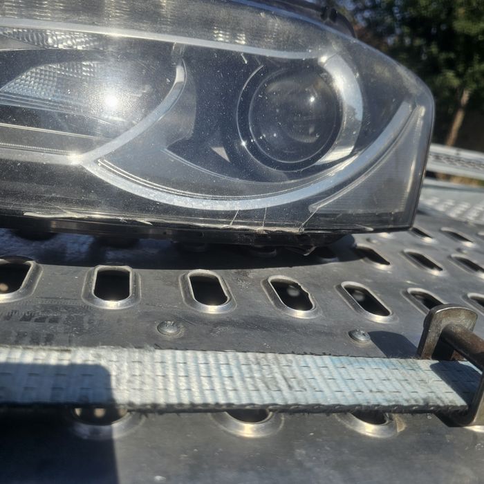 Фар ксенон за а3 8п