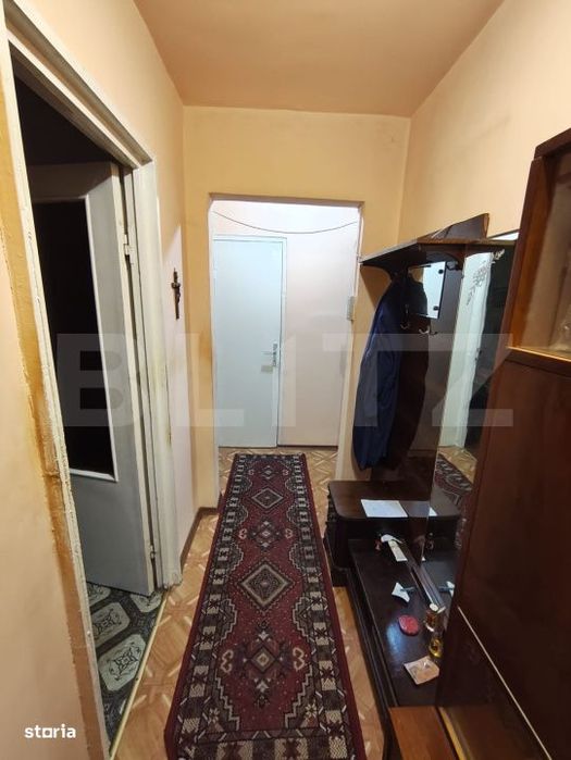 Apartament 3 camere la etajul 1 renovabil in Nufarul