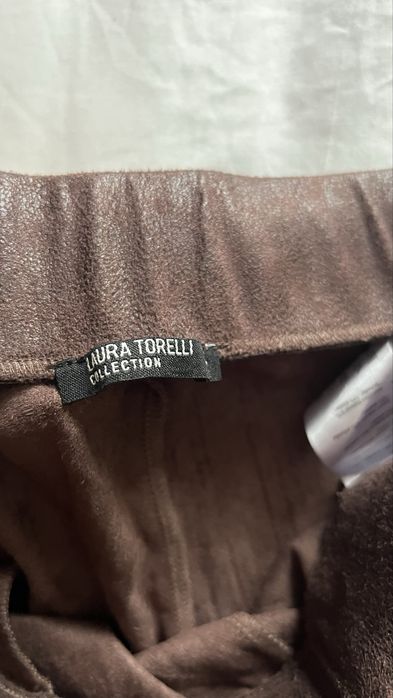 Pantaloni culottes maro largi