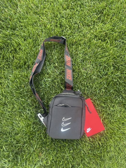Чанта nike