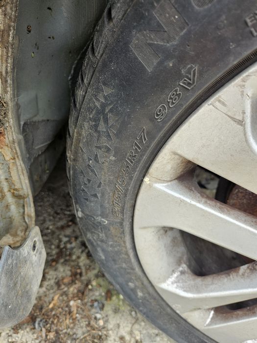 Лети джанти с гуми за Nissan Djyk 215-55-17