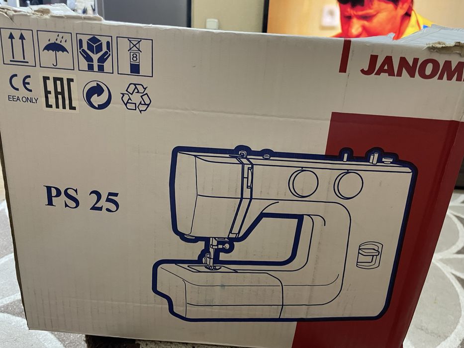 Машинка швейная «JANOME”