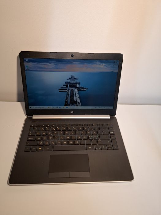 Laptop hp ryzen3