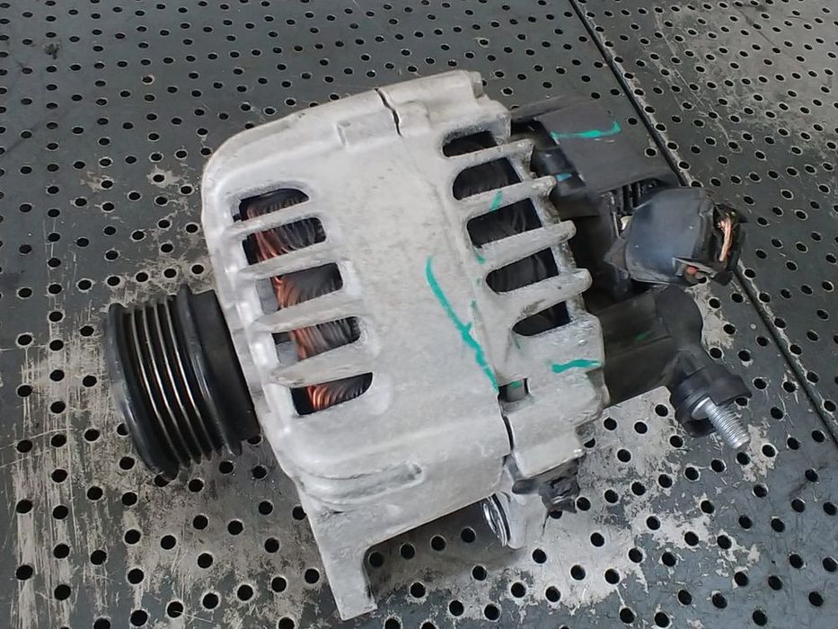 alternator  1.4 crdi d4fc hyundai ix20 kia venga   37300-2a651 -cu defect